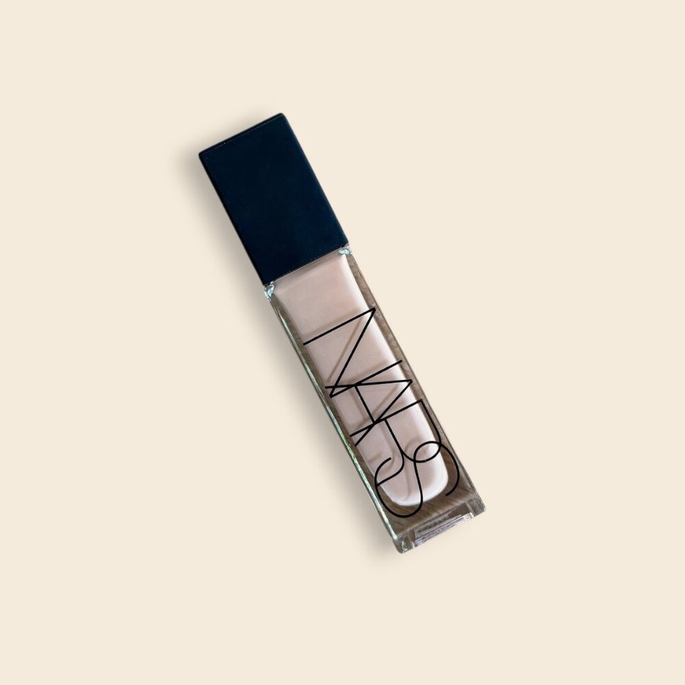 M2 NARS Natural Radiant Longwear Foundation, Santa Fe, Medium 2